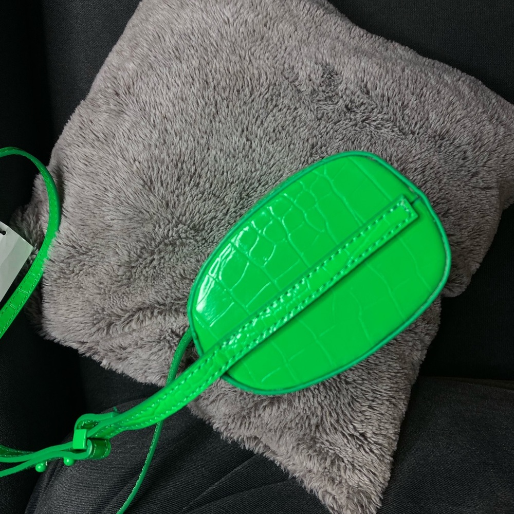 NWT Zara Rigid Embossed Animal Print Crossbody Box Bag Green RARE Bloggers Fav - Picture 9 of 12